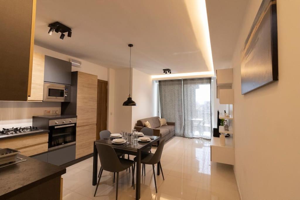 Lovely Modern 1 Bedroom Apartment In San Ġwann Exteriér fotografie