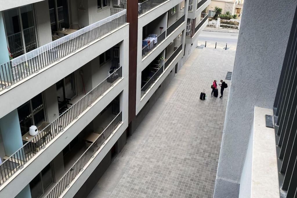 Lovely Modern 1 Bedroom Apartment In San Ġwann Exteriér fotografie