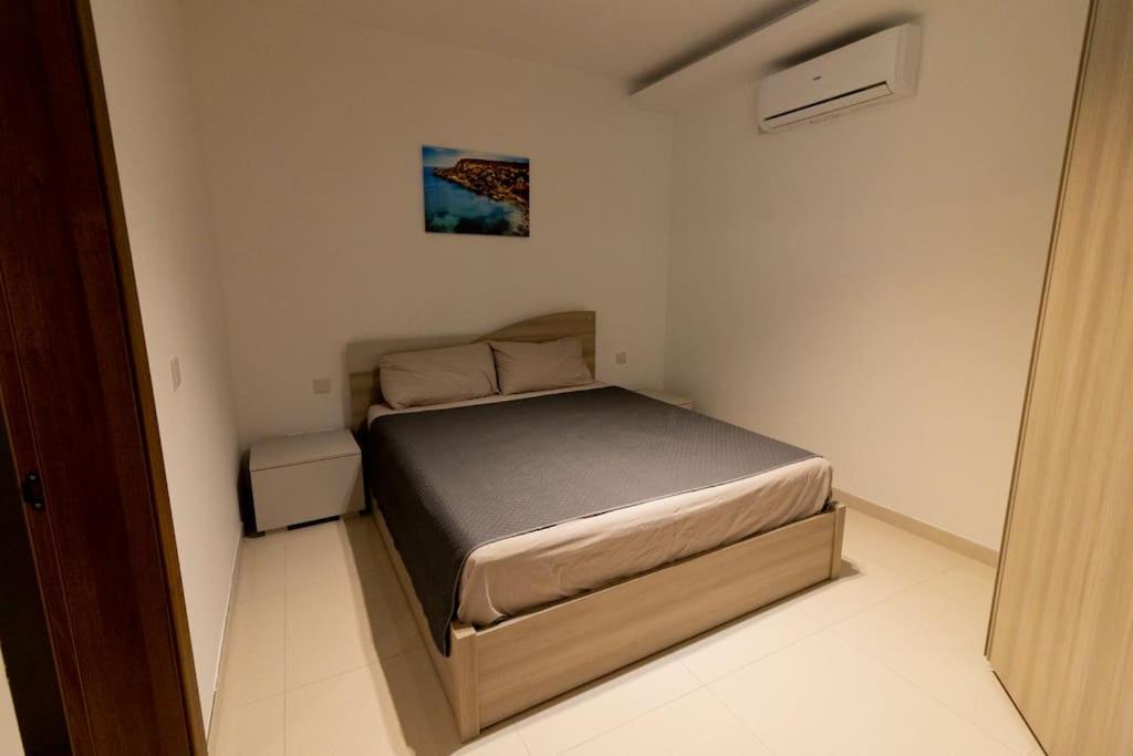 Lovely Modern 1 Bedroom Apartment In San Ġwann Exteriér fotografie
